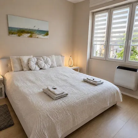 Appartement Hideout In Style With Free Parking - Luxury