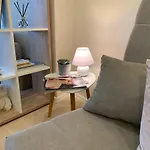 شقة Hideout In Style With Free Parking - Luxury